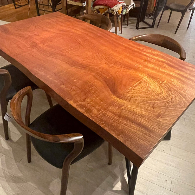 一枚板　サペリ(杢)　388-1/2-8-2　(W180cm)