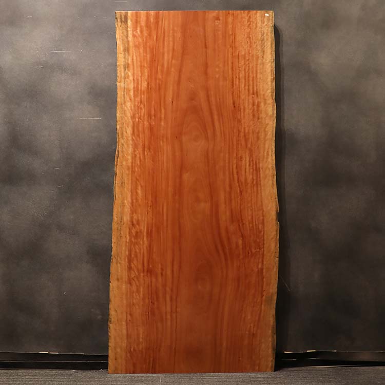 一枚板　ボセ(杢)　K-GM-2202-161-1　(W210cm)