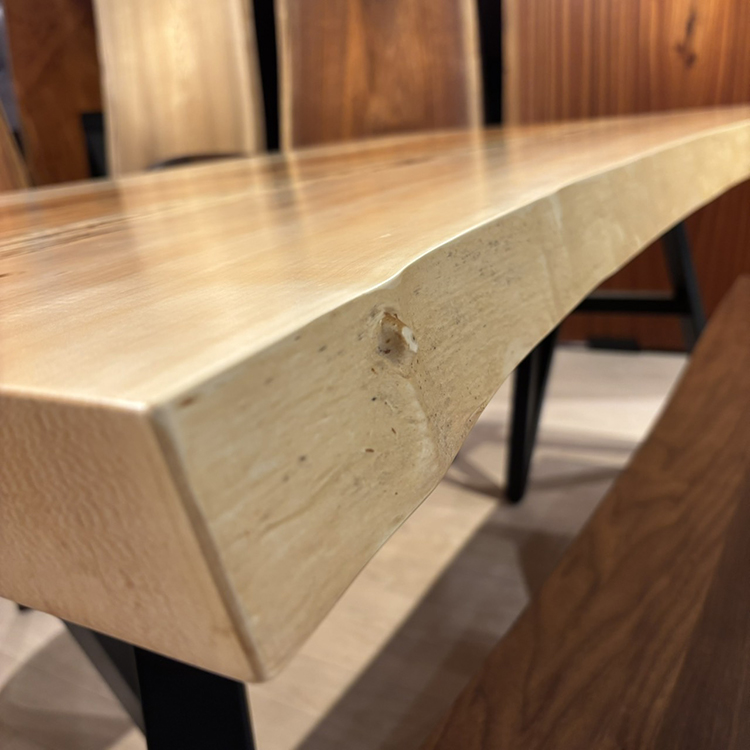 一枚板　トチ / 栃(杢)　K-HN-2204-926　(W160cm)