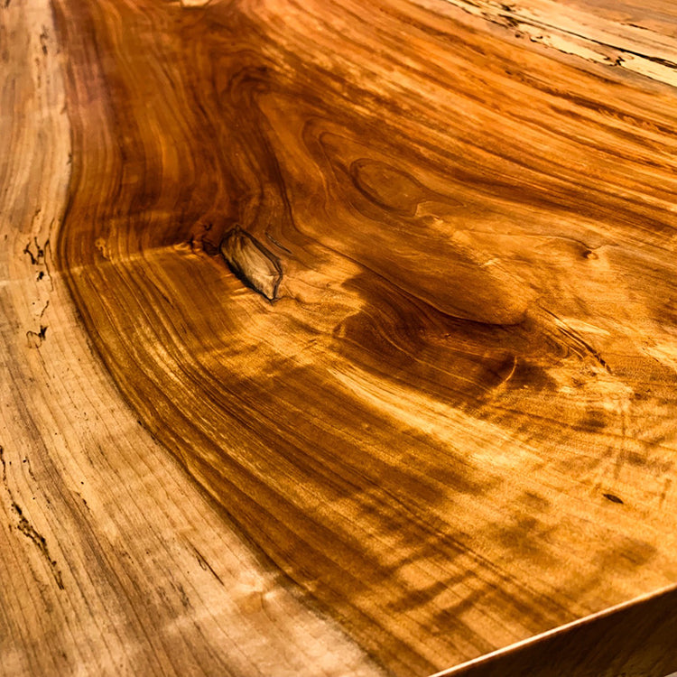 一枚板　トチ / 栃(杢)　K-HN-2204-926　(W160cm)