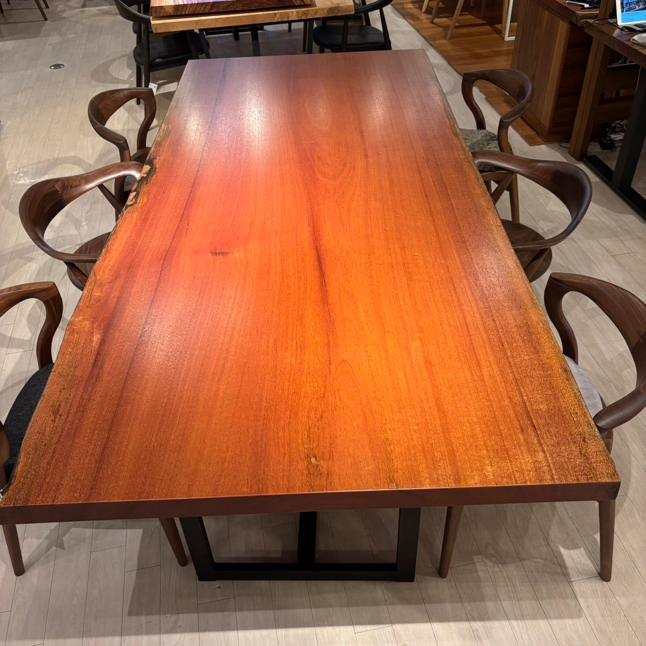 一枚板　アフリカンマホガニー　381-7-1　(W240cm)