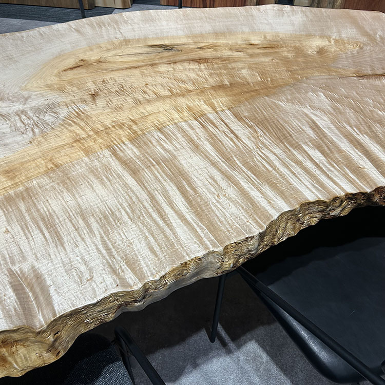 一枚板　カエデ / 楓(杢)　CN-1-6-2903　(W210cm)