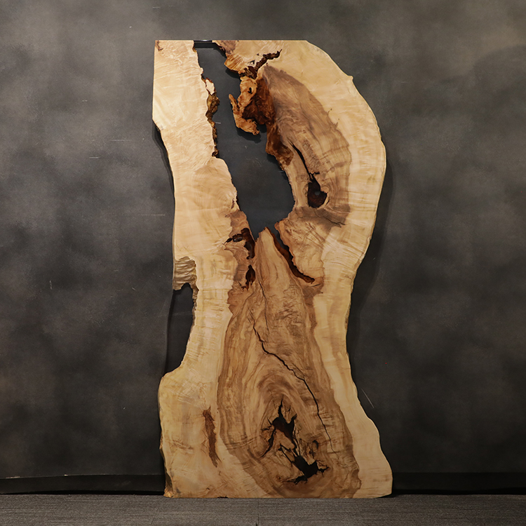 RESIN　トチ / 栃(杢)　32-17　(W240cm)