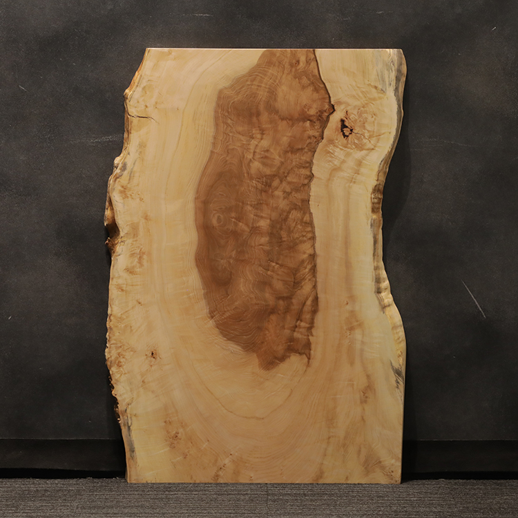 一枚板　トチ / 栃(杢)　32-18　(W120cm)