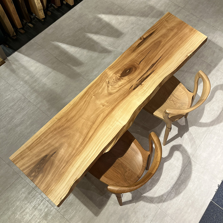 一枚板　トチ / 栃　67-17　(W190cm)