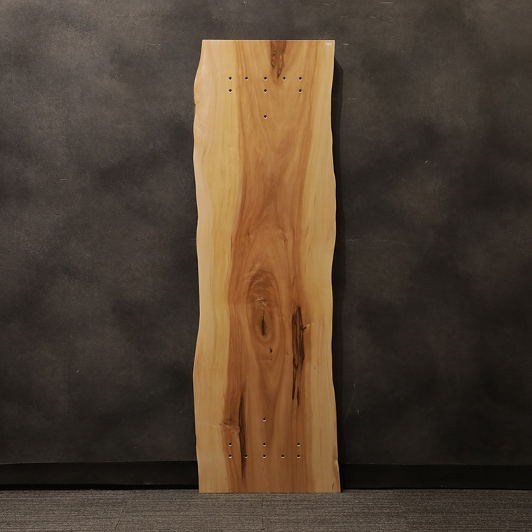 一枚板　トチ / 栃　67-18　(W170cm)