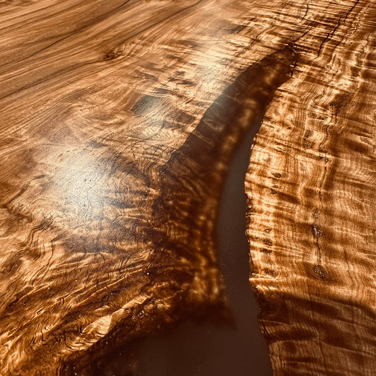 【SOLD OUT】一枚板　トチ / 栃(杢)　K-HN-2201-886　(W150cm)