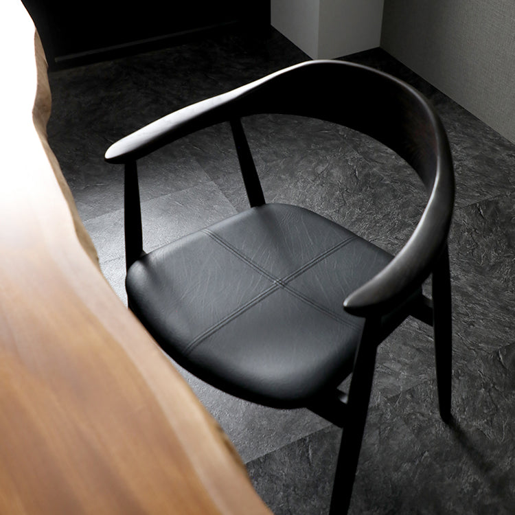 フロスト　ダイニングチェア