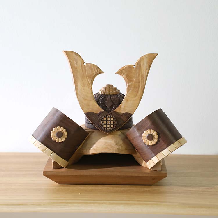 手彫り兜 #七宝つなぎ