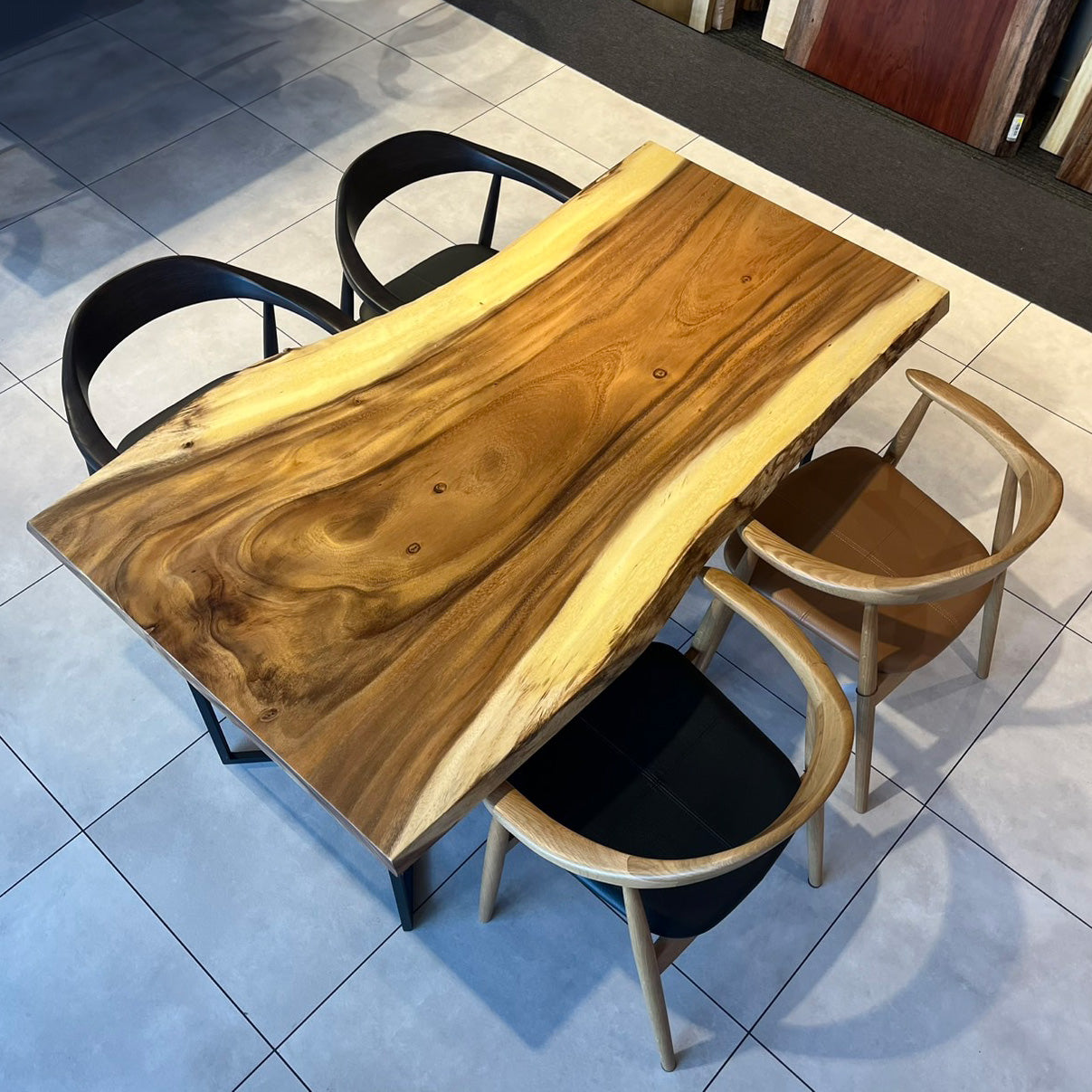 一枚板　モンキーポッド　5112-2-2　(W160cm)