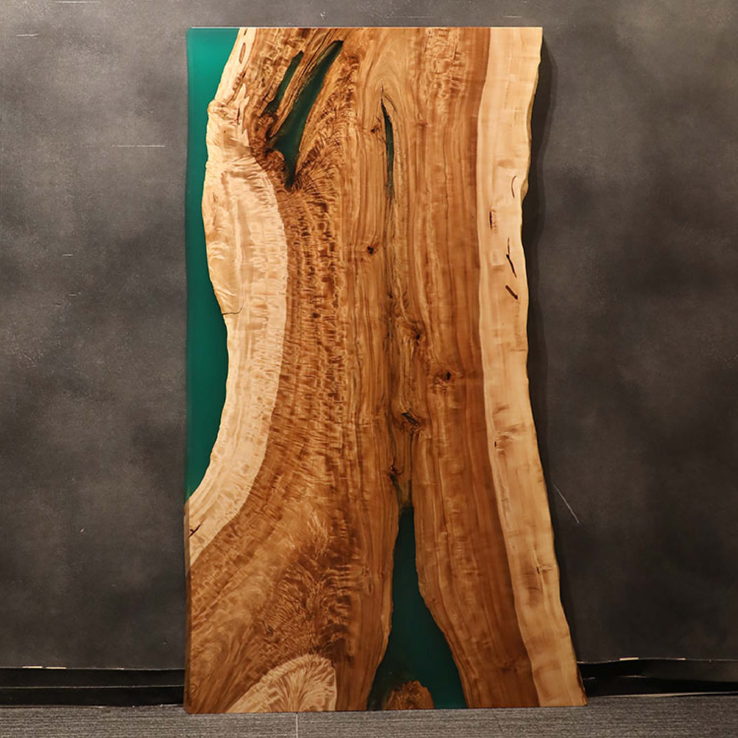 RESIN　トチ / 栃(杢)　K-HN-2201-875　(W180cm)