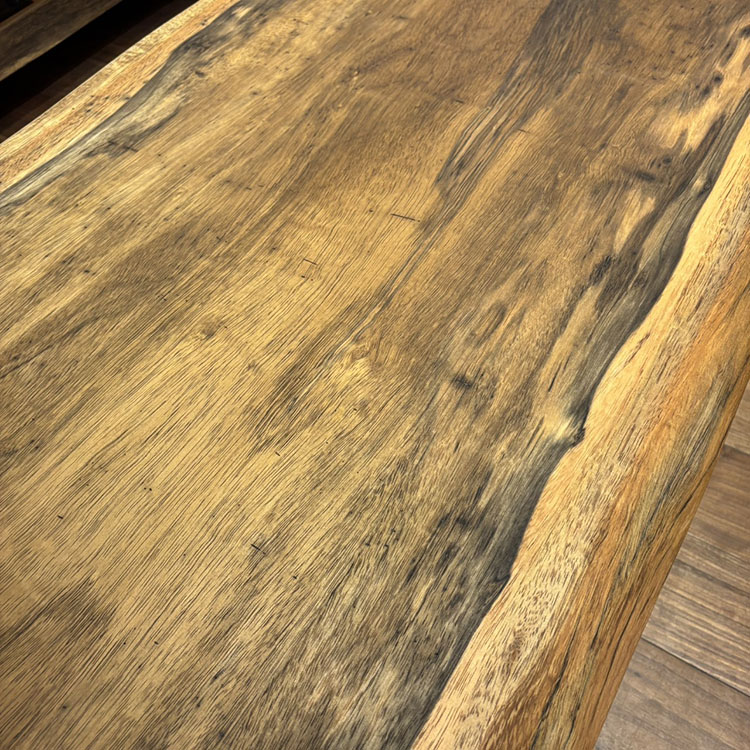 一枚板　パプアニューギニアウォールナット　250-2-3　(W130cm)