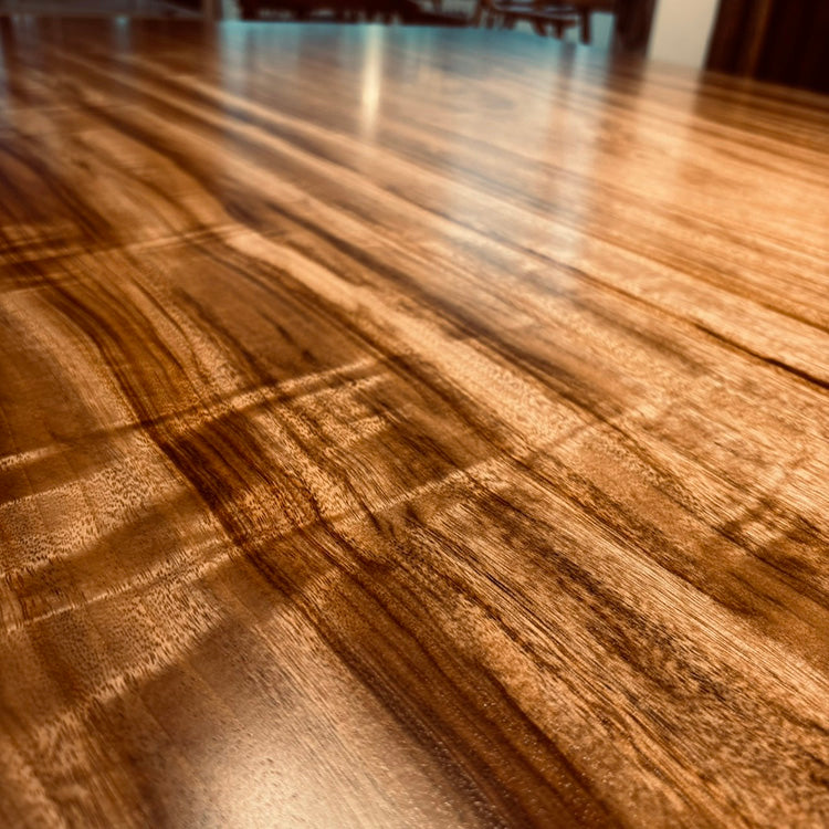 一枚板　クス / 楠(杢)　85-1/2-11　(W240cm)