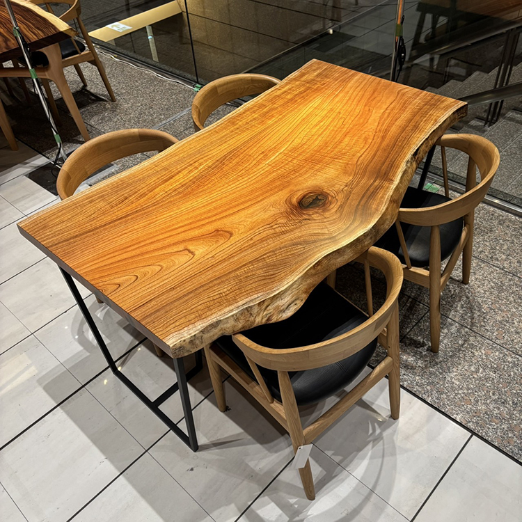 一枚板　センダン / 栴檀(杢)　250-6　(W150cm)