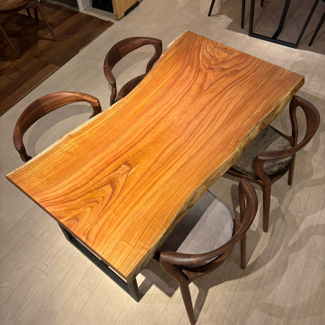 一枚板　センダン / 栴檀　1040-29　(W150cm)