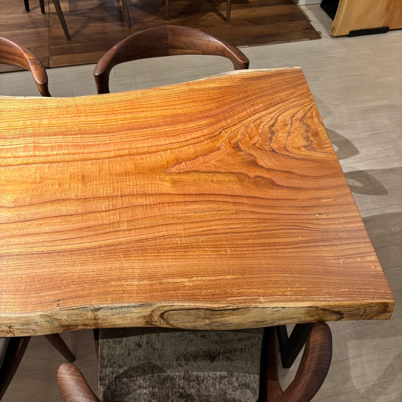 一枚板　センダン / 栴檀　1040-29　(W150cm)