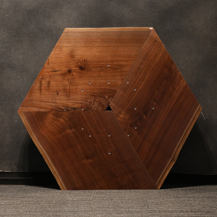 ハギ天板　テトラ　ウォールナット(杢)　174-5-1+2+580664-2/2-7　(W123cm)