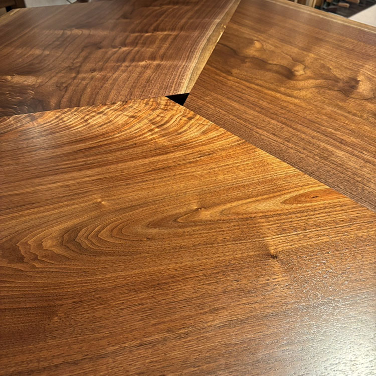 ハギ天板　テトラ　ウォールナット(杢)　174-5-1+2+580664-2/2-7　(W123cm)