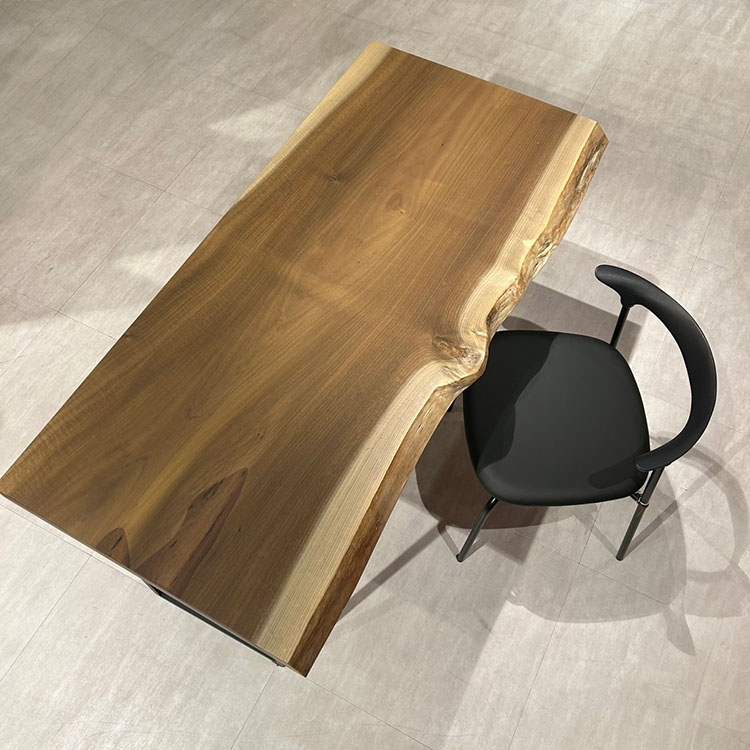 一枚板　ホオ / 朴　939-10-1　(W150cm)