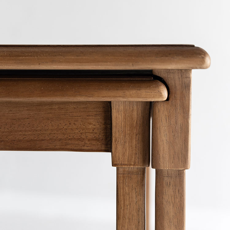 デメル ネストテーブル