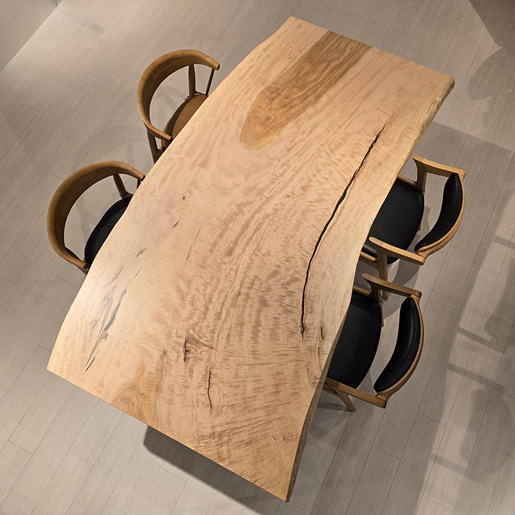 一枚板　トチ / 栃(杢)　K-GM-2111-1588　(W200cm)