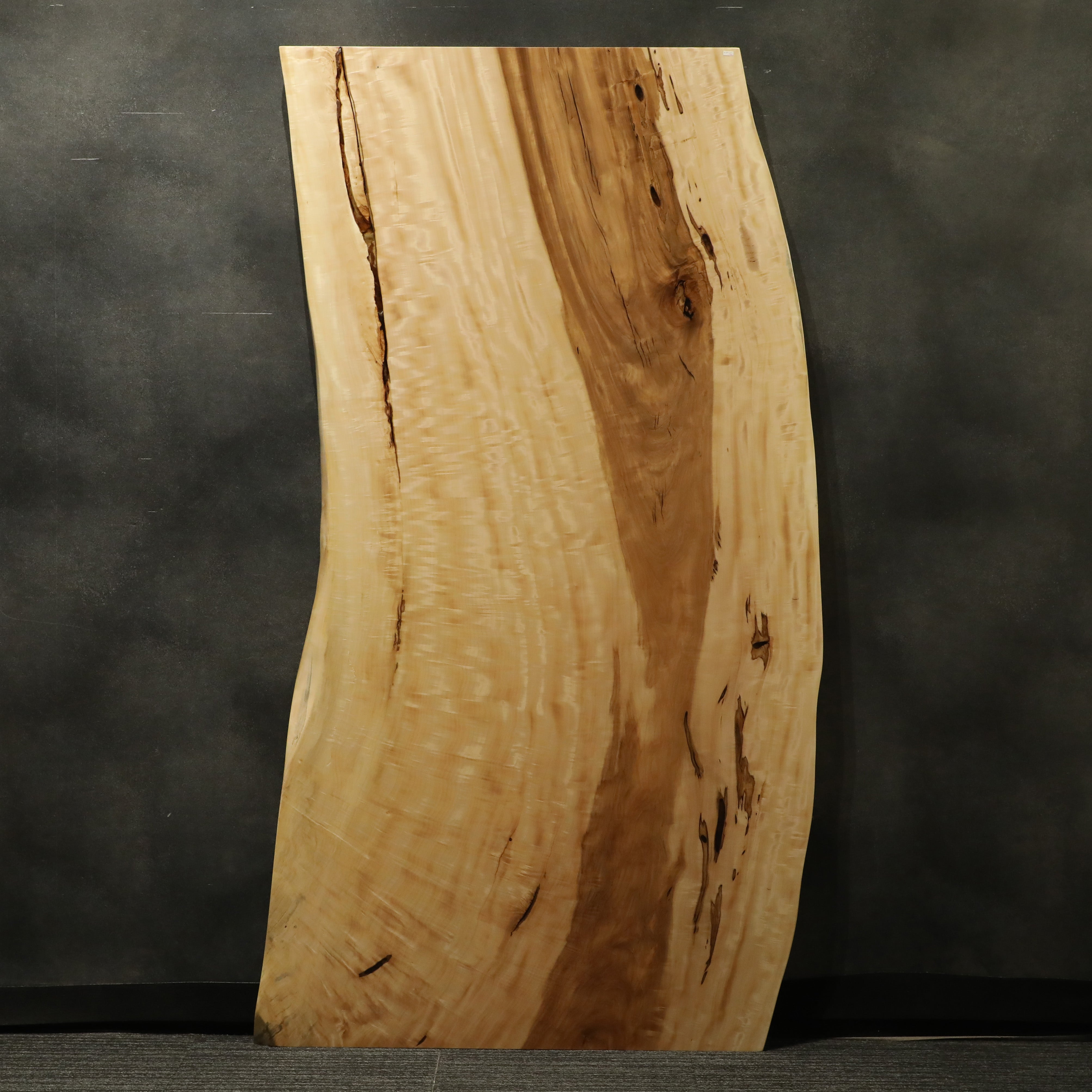 一枚板　トチ / 栃(杢)　K-GM-2111-1588　(W200cm)