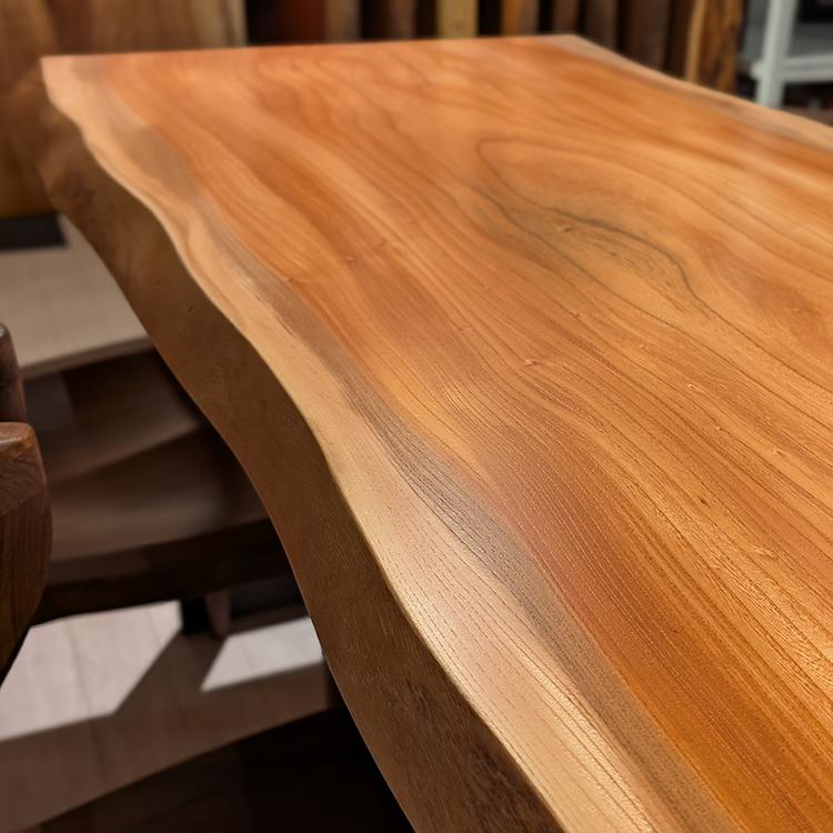 一枚板　ケヤキ / 欅　K-HN-2111-624-1　(W160cm)