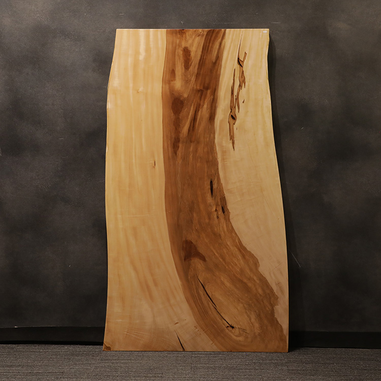 一枚板　トチ / 栃(杢)　532-7-1　(W180cm)