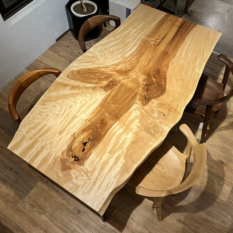 一枚板　トチ / 栃(杢)　532-8-1　(W180cm)