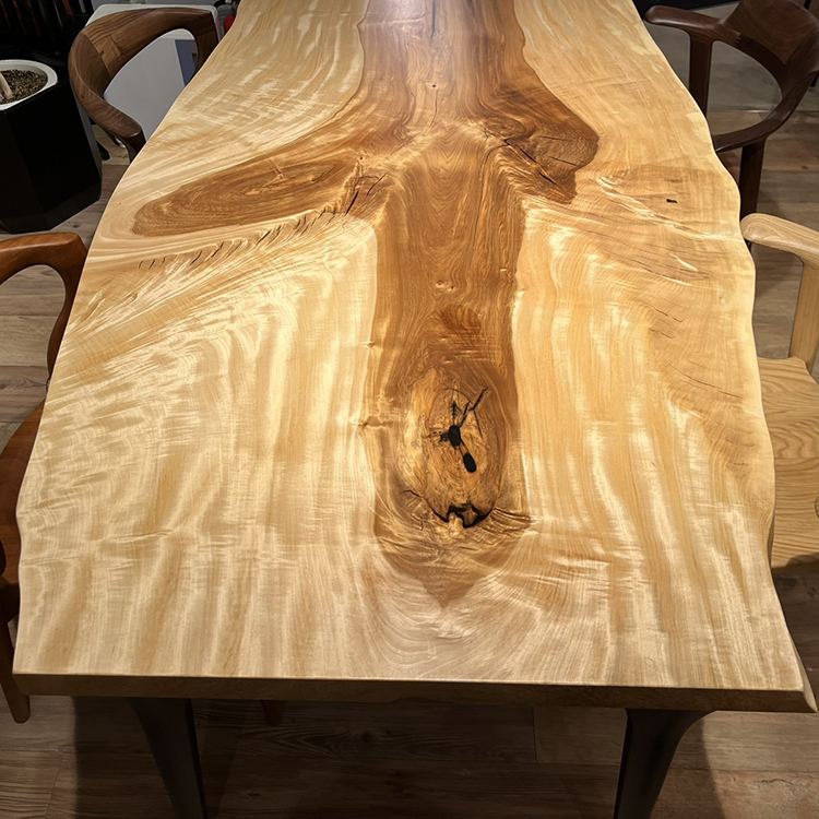 一枚板　トチ / 栃(杢)　532-8-1　(W180cm)