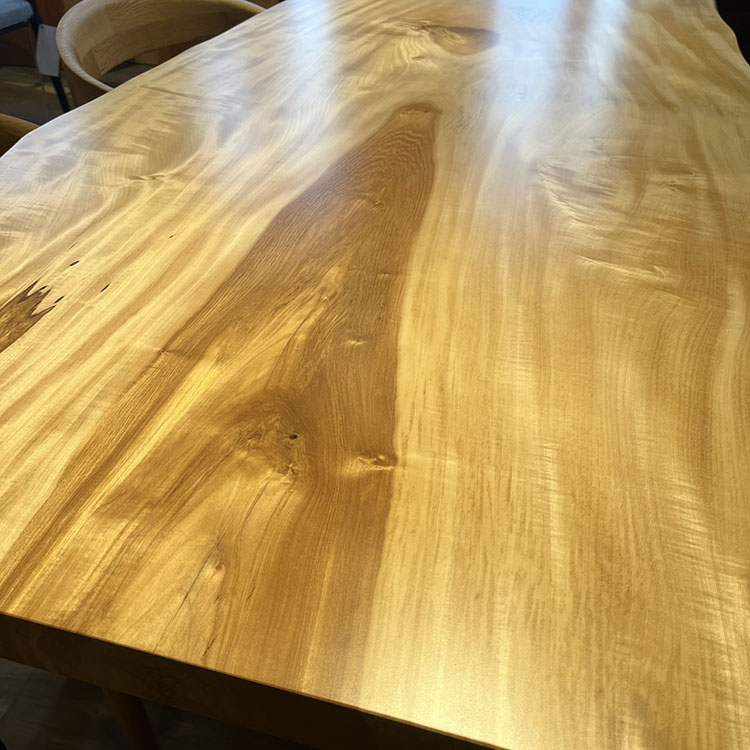 一枚板　トチ / 栃(杢)　532-10-1　(W150cm)