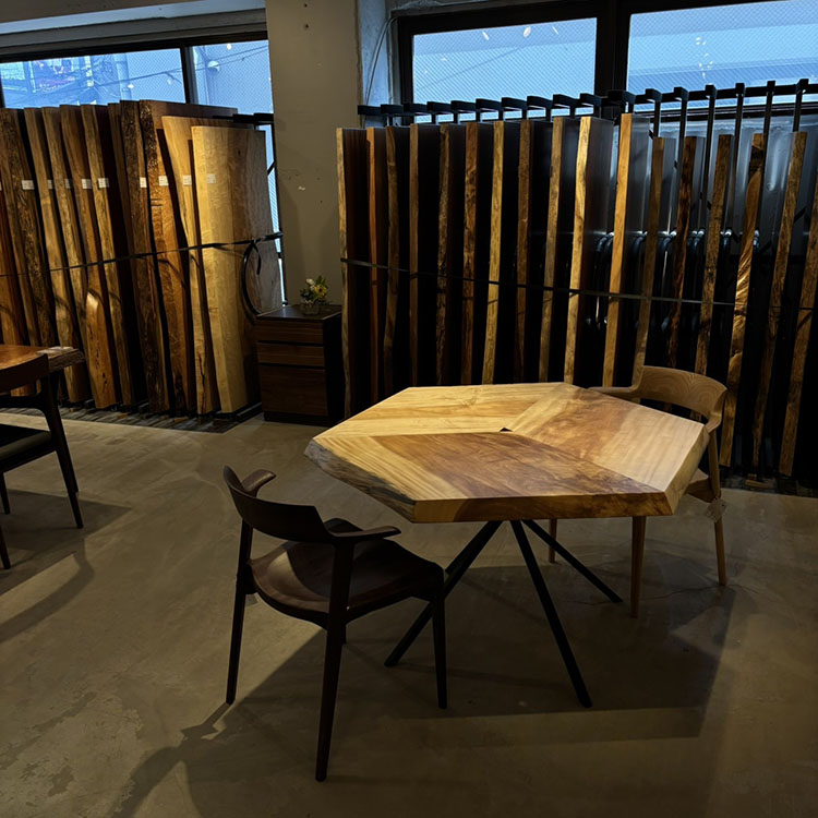 ハギ天板　テトラ　トチ / 栃　341-3-1+3-2+320-3　(W122cm)