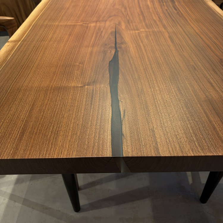 一枚板　ウォールナット　253-7　(W210cm)