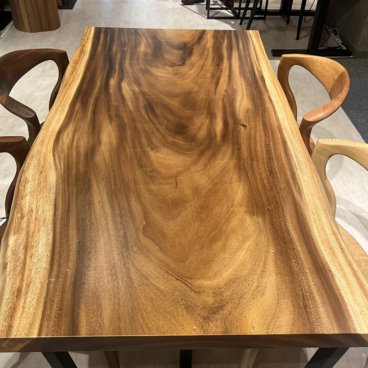 一枚板　モンキーポッド　K-GM-2203-416　(W150cm)