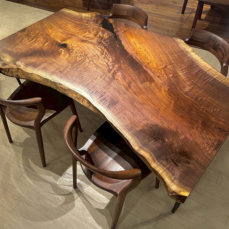 一枚板　ウォールナット(杢)　256-8　(W180cm)