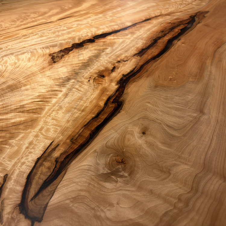 一枚板　トチ / 栃(杢)　K-HN-2205-951　(W220cm)