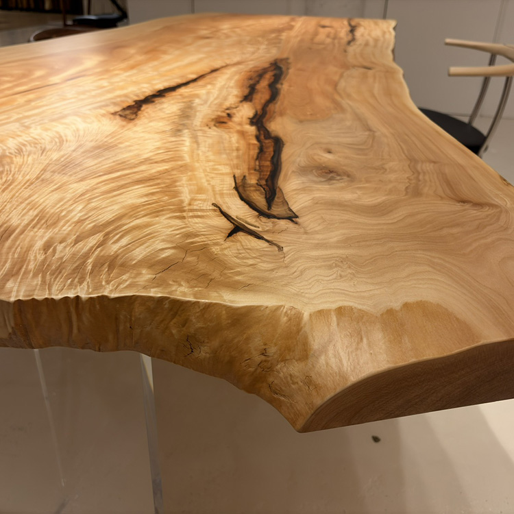 一枚板　トチ / 栃(杢)　K-HN-2205-951　(W220cm)