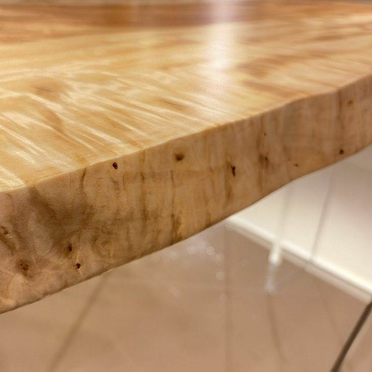 一枚板　トチ / 栃(杢)　K-GM-2203-644　(W200cm)