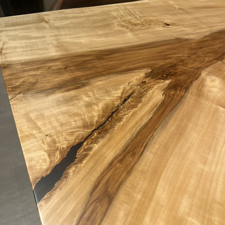 一枚板　トチ / 栃　K-HN-2205-967　(W160cm)