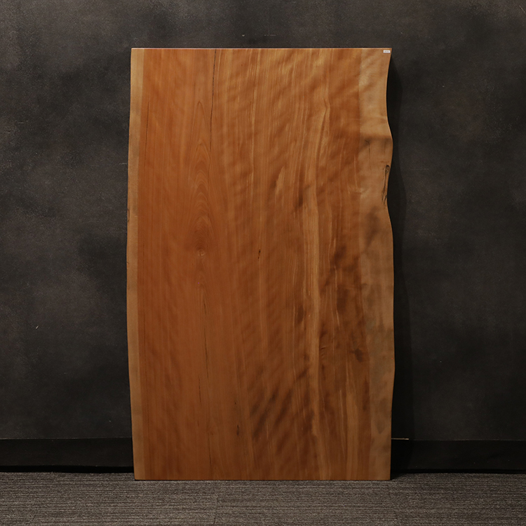 一枚板　マカバ / 真樺(杢)　A-11　(W130cm)