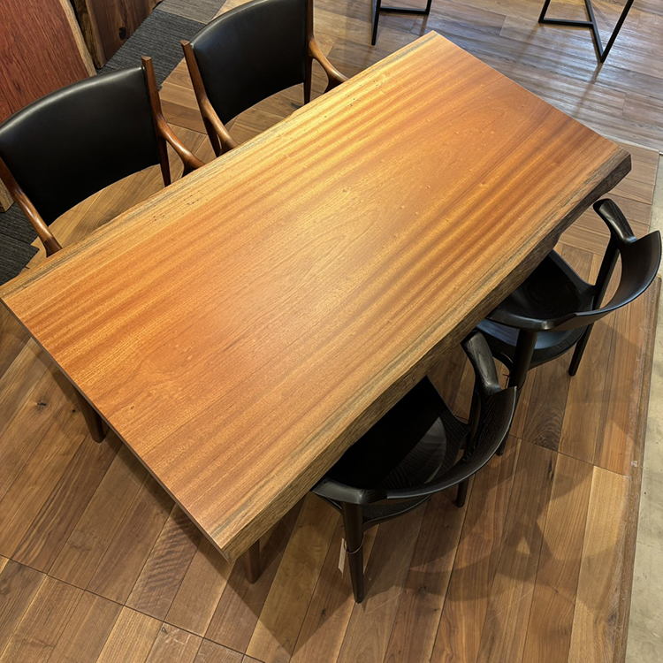 一枚板　サペリ　420-32-1　(W160cm)