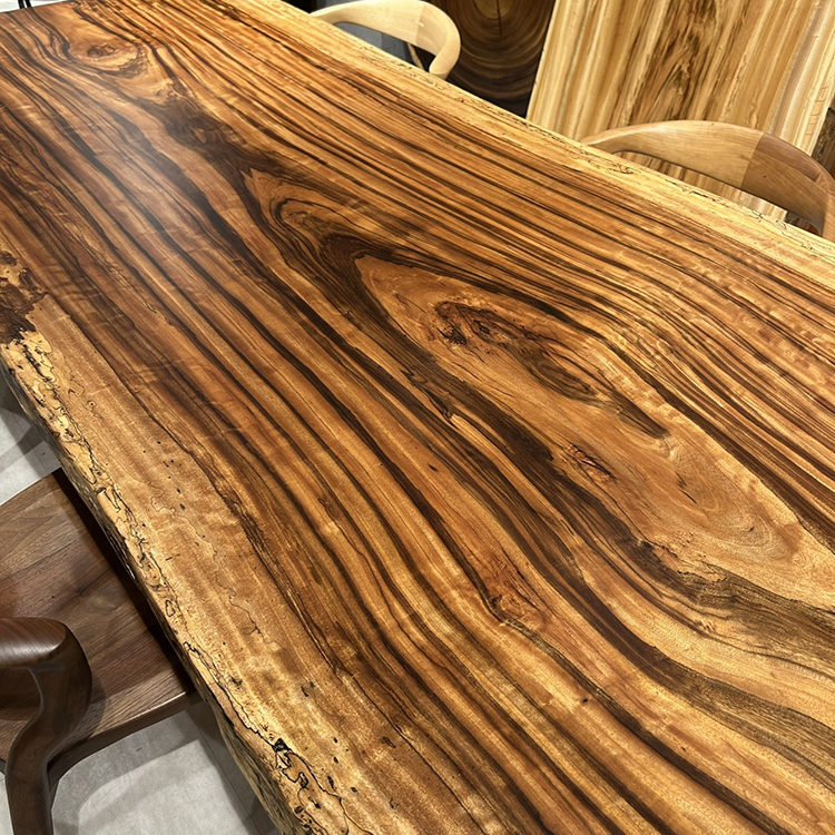 一枚板　ベリ(杢)　414-7-1　(W240cm)