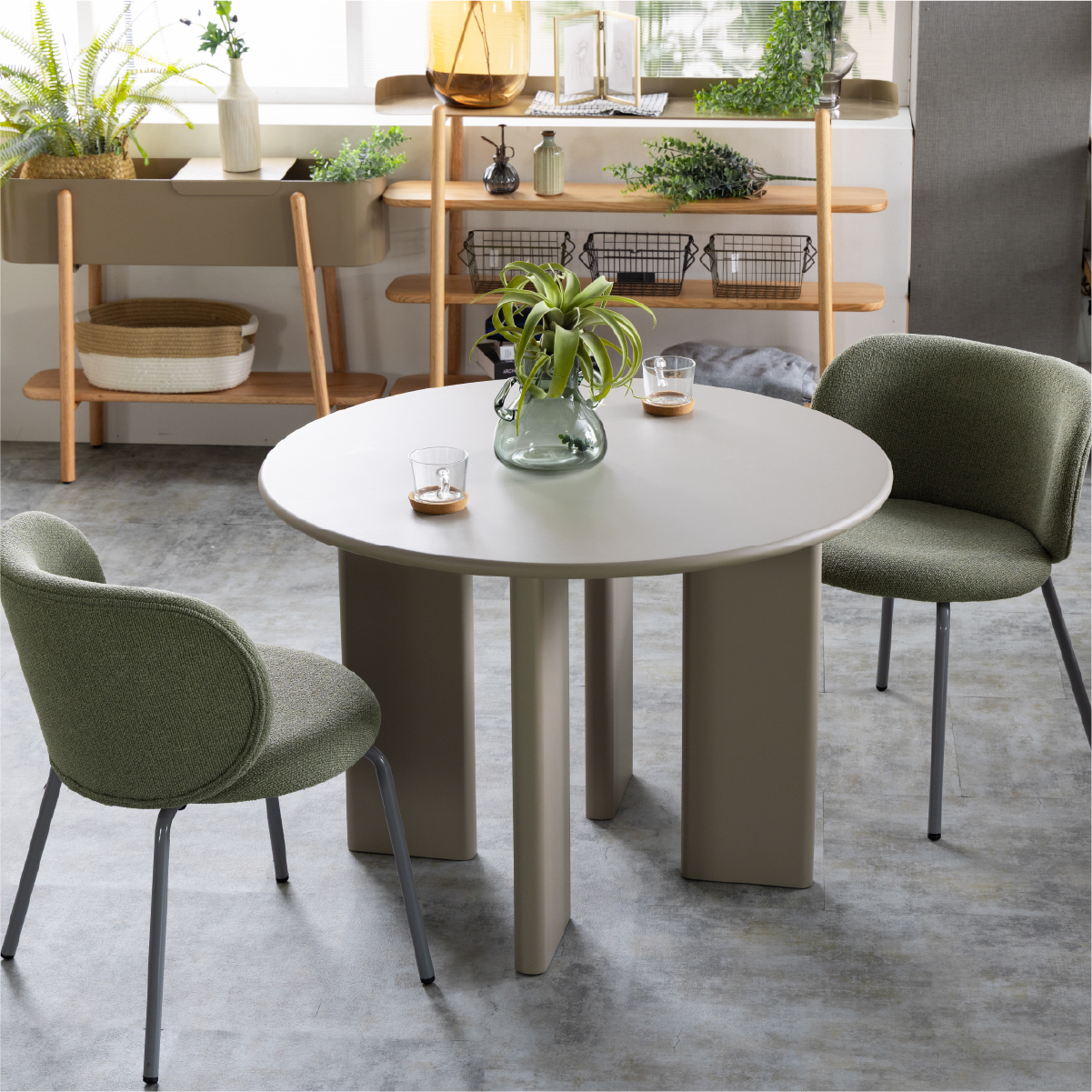 ブレッツ ダイニングチェア｜ 関家具公式通販サイト