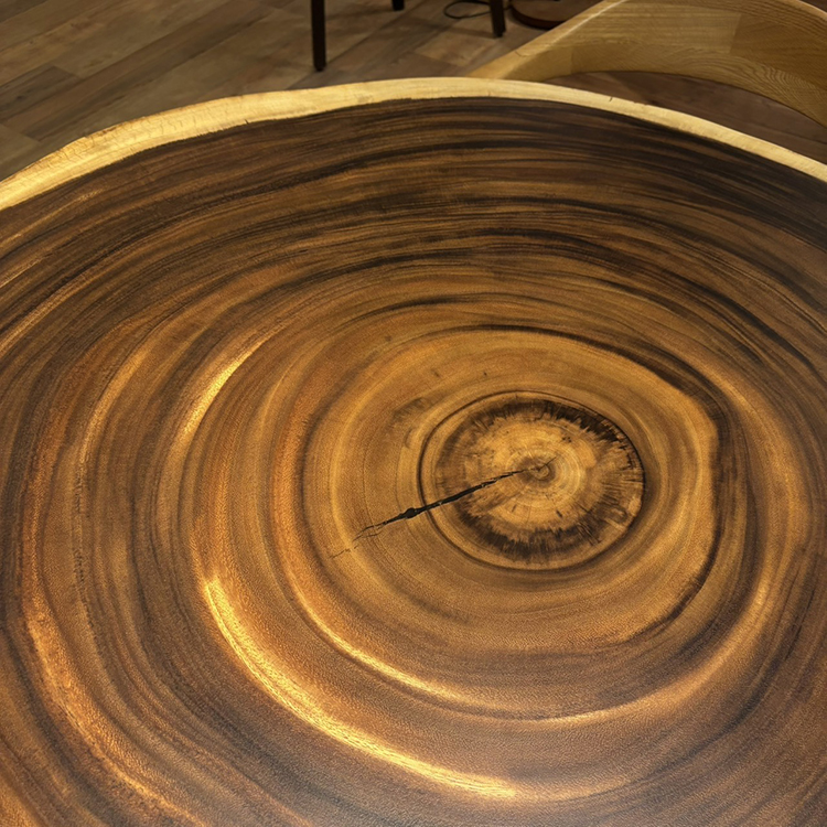 一枚板　モンキーポッド　輪切り 134-A-8-8　(W103cm)