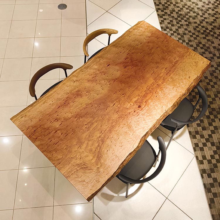 一枚板　ボセ(杢)　352-1/2-12-1　(W180cm)