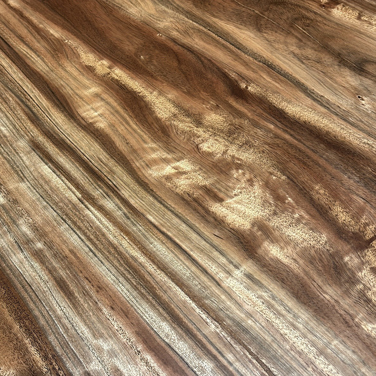 一枚板　パプアニューギニアウォールナット(杢)　K-HN-2107-256　(W180cm)