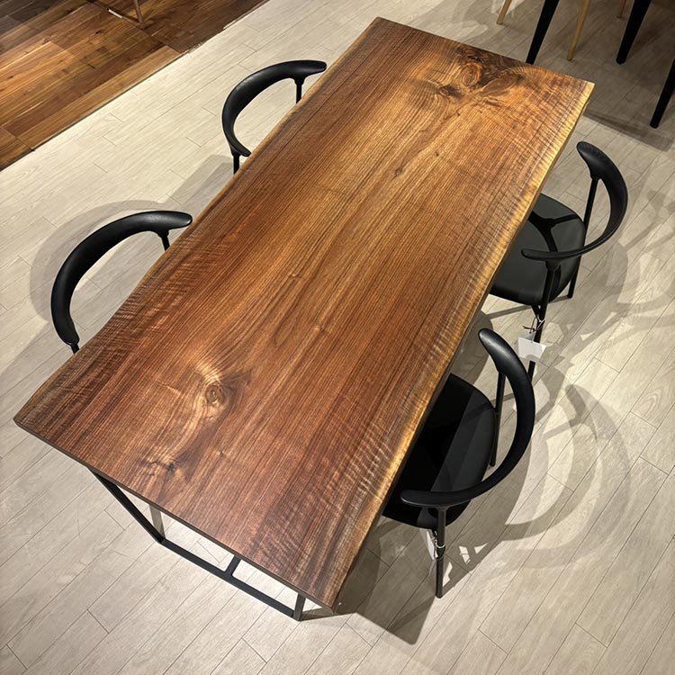 一枚板　ウォールナット　214426-1　(W180cm)