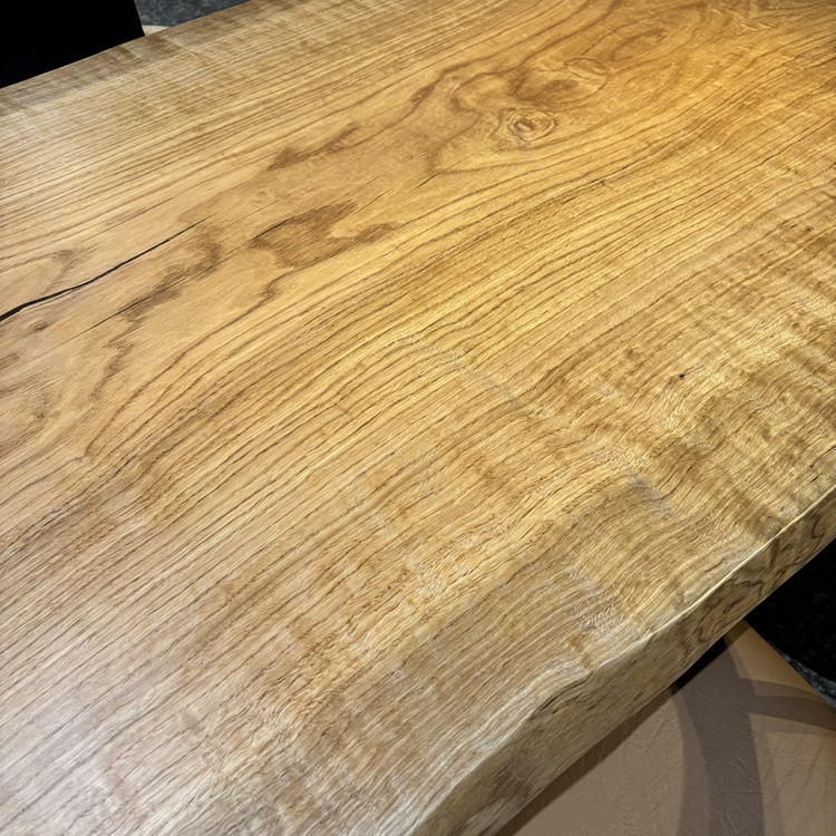 一枚板　シイ（椎）(杢)　K-HN-2203-806-1　(W160cm)