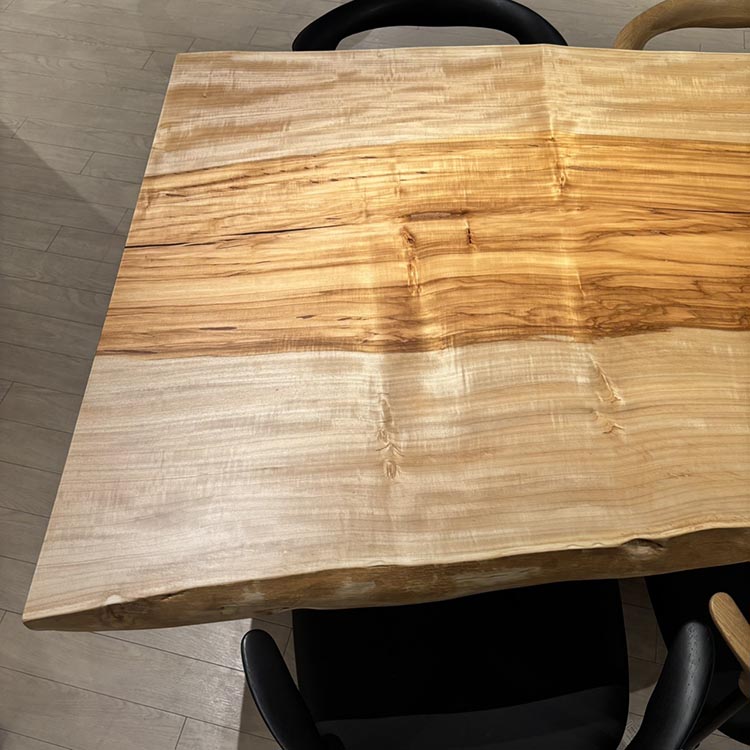 一枚板　トチ / 栃　K-HN-2205-908　(W200cm)