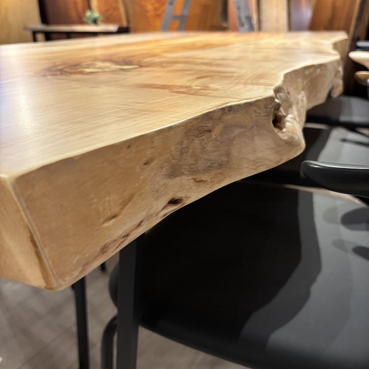 一枚板　トチ / 栃　K-HN-2205-908　(W200cm)